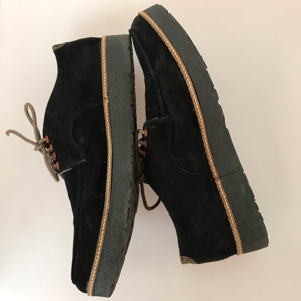Hush Puppies black suede shoes